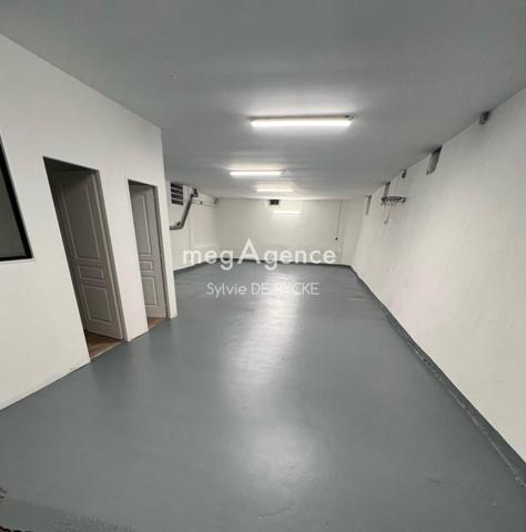 Immeuble à SENS, 89100 - 504m²