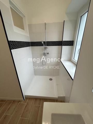 Immeuble à SENS, 89100 - 504m²