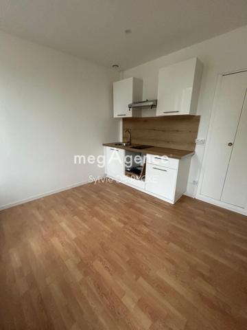 Immeuble à SENS, 89100 - 504m²