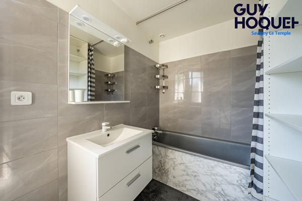 Maison F6 (107 m²) en vente à SAVIGNY LE TEMPLE