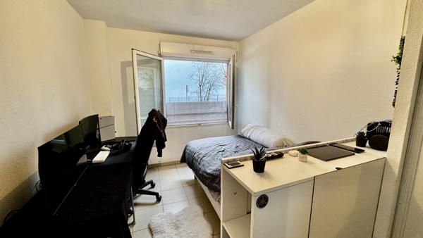 Grasse (06130) Revenus immédiats: T3 vendu loué dans résidence 2009