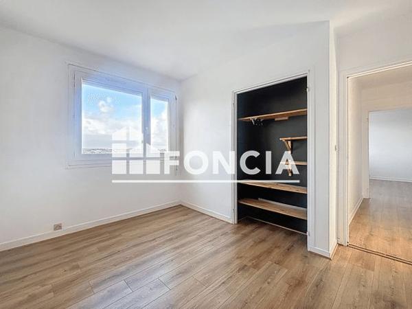 À vendre Appartement 4 pièces 64.02 m² - Caen 14000