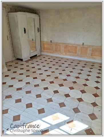 Maison à vendre en pierre de 143 m² habitable , grange, terrain CELLES SUR DUROLLE (63)