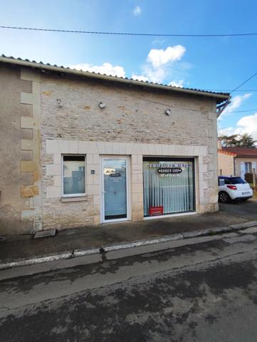 Immobilier Saint-Jean-de-Sauves (86330) – Studio 50m2 – 48 000 €