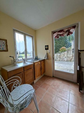 Saumur, Quartier de St-Hilaire-St Florent, maison de caractère avec piscine chauffée, 225 m²