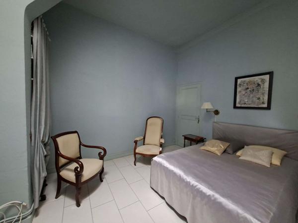 Saumur, Quartier de St-Hilaire-St Florent, maison de caractère avec piscine chauffée, 225 m²