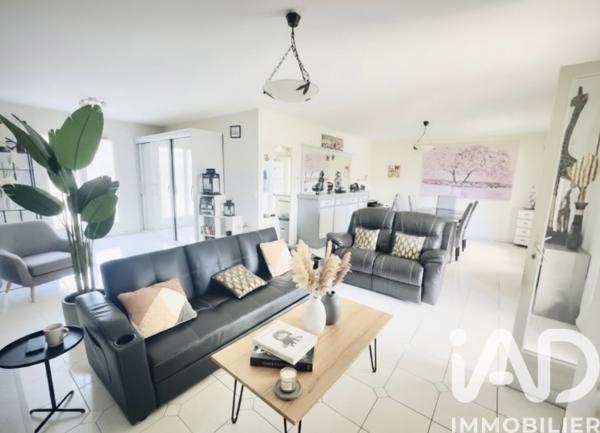 Maison à vendre 4 pièces 115 m² Saint-André-de-Seignanx
