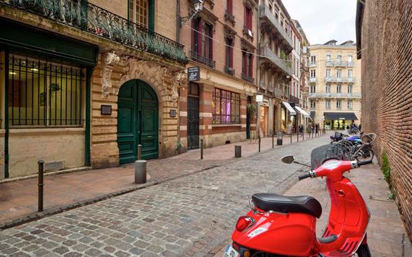 Appartement à louer    3 pièces •  Toulouse