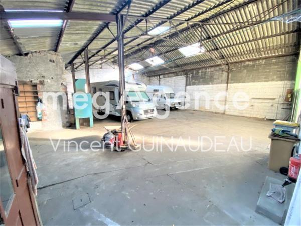 Maison à SAINT-CHRISTOPHE-DU-BOIS, 49280 - 7 pièces 150m²