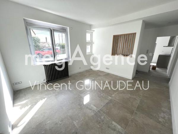 Maison à SAINT-CHRISTOPHE-DU-BOIS, 49280 - 7 pièces 150m²