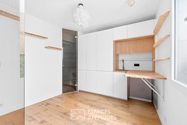 Appartement traversant avec deux terrasses et sauna – Place du Tertre