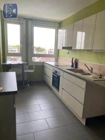 Appartement à louer 2 pièces 66.5m² Arras (62000)