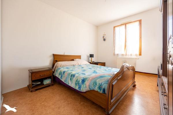 Maison à vendre |  Saint-Georges-sur-Moulon |  5 pièces | 98 m²