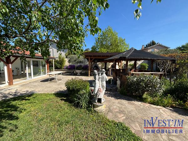 Maison St Genis Laval 7 pièce(s) 226 m2- Terrain 1672m². , St genis laval Maison St Genis Laval 7 pièce(s) 226 m2- Terrain 1672m². , St genis laval