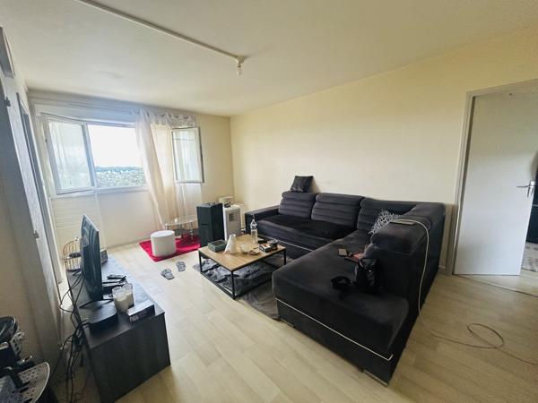 A SAISIR GRAND CHARMONT APPARTEMENT F3