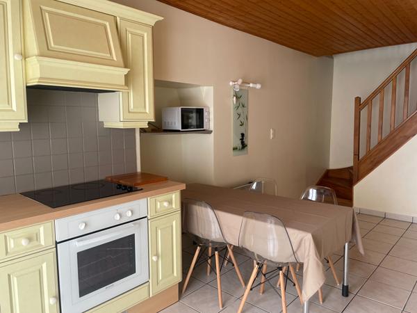 Appartement meublé MOUTIERS LES MAUXFAITS - 3 pièce(s) 60 m2