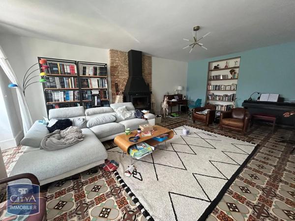 Maison à louer 7 pièces 402m² Boé (47550)
