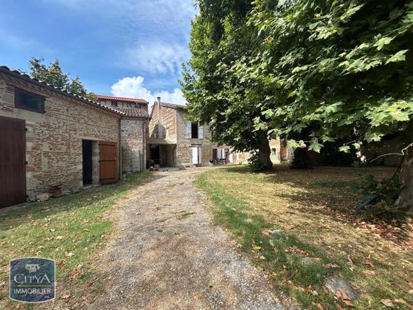 Maison à louer 7 pièces 402m² Boé (47550)