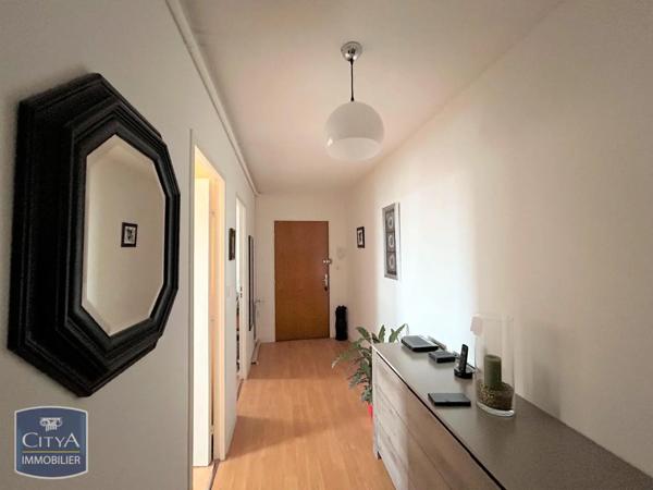 Appartement à louer 3 pièces 70.89m²