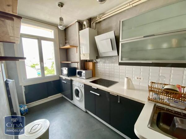 Appartement à louer 3 pièces 46.17m² Tours (37000)