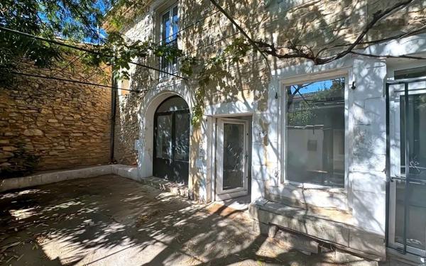 Maison à vendre    6 pièces • 142 m2 Nîmes