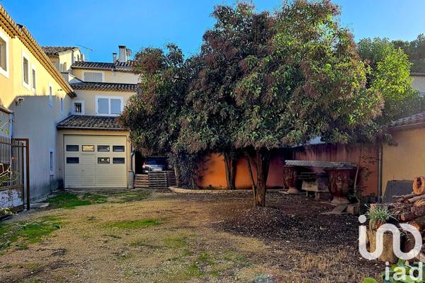 Maison 7 pièces de 160 m² à Saint-Rémy-de-Provence (13210)