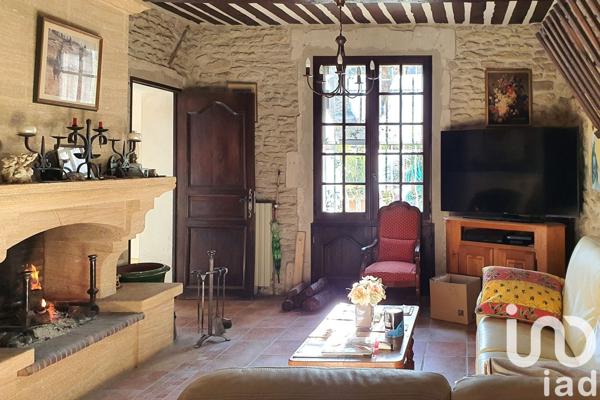Maison 7 pièces de 160 m² à Saint-Rémy-de-Provence (13210)