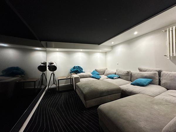 Exclusivité Lille saint Maur, exceptionnelle Maison de Maître de 300 m2, 5 chambres, 2 salles de bains, jardin, garage double Lille Exclusivité Lille saint Maur, exceptionnelle Maison de Maître de 300 m2, 5 chambres, 2 salles de bains, jardin, garage double Lille