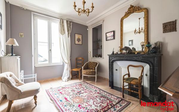 Maison à vendre    5 pièces •  Ay