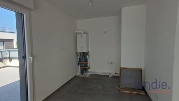 RESPIR'IMMO Altkirch by Endie vous propose ce superbe appartement 4 pièces en attique avec une terrasse exceptionnelle de 79 m² à Saint-Louis Neuweg.