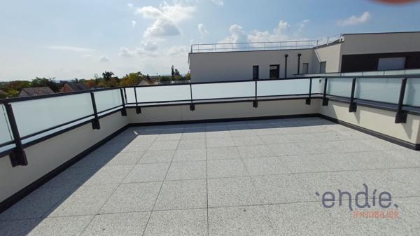 RESPIR'IMMO Altkirch by Endie vous propose ce superbe appartement 4 pièces en attique avec une terrasse exceptionnelle de 79 m² à Saint-Louis Neuweg.