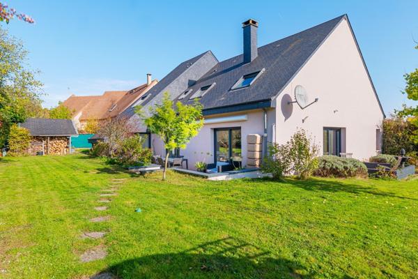 Maison à YVRE-L'EVEQUE, 72530 - 7 pièces 191m²