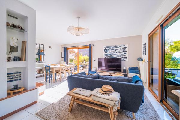 Maison à YVRE-L'EVEQUE, 72530 - 7 pièces 191m²