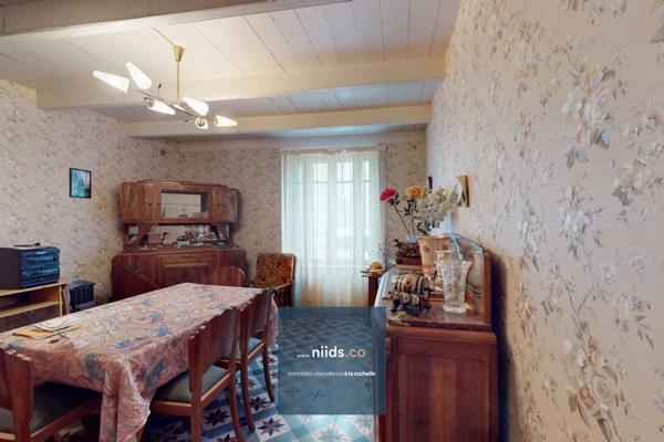 L’HOUMEAU - À PROXIMITÉ IMMÉDIATE DE LA ROCHELLE - MAISON DE CHARME À RÉNOVER – 151 M² – 3 CHAMBRES – GARAGE – PARCELLE DE 411 M²