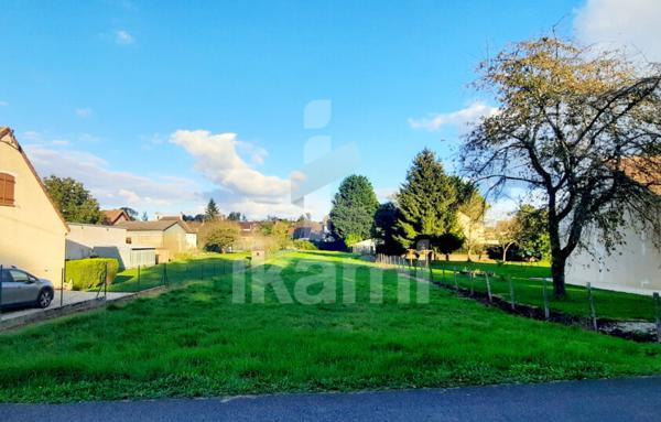Brienon-sur-Armançon - Terrain  constructible  1744 m2