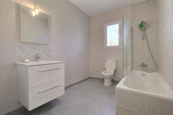 Allauch (13190) Allauch, jolie maison T4 avec garage au calme!