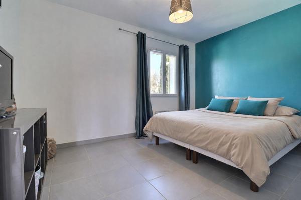 Allauch (13190) Allauch, jolie maison T4 avec garage au calme!