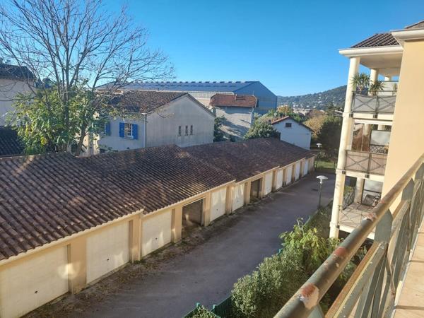 Parking + appartement