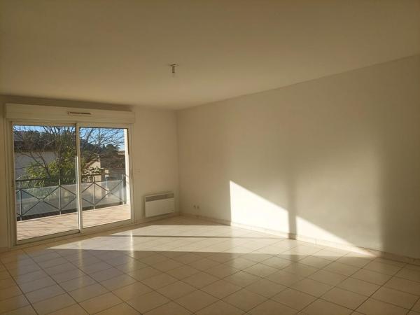 Parking + appartement