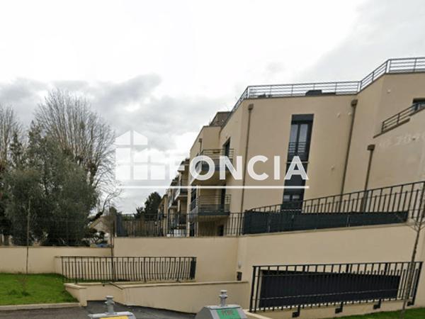Location Appartement 2 pièces 42.2 m² - RUE GABRIELLE PERI Buchelay 78200