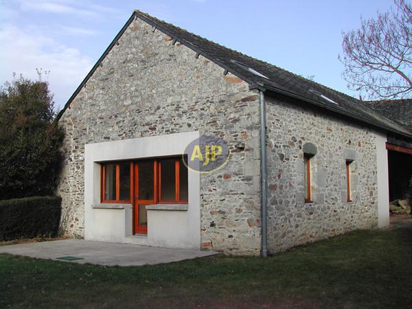 Location maison Noyal Pontivy : 778 € - AJP Immobilier Pontivy