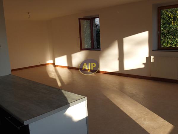 Location maison Noyal Pontivy : 778 € - AJP Immobilier Pontivy