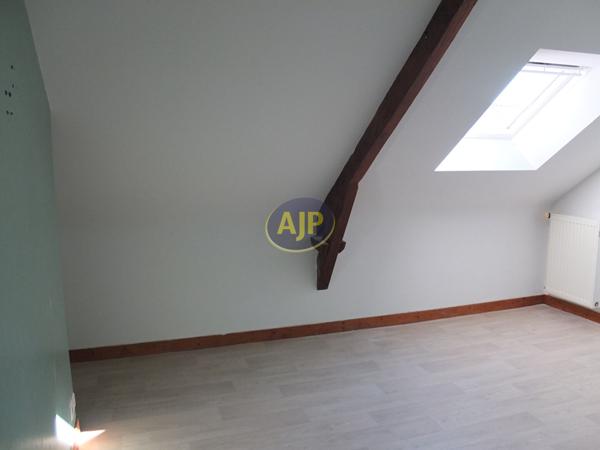 Location maison Noyal Pontivy : 778 € - AJP Immobilier Pontivy