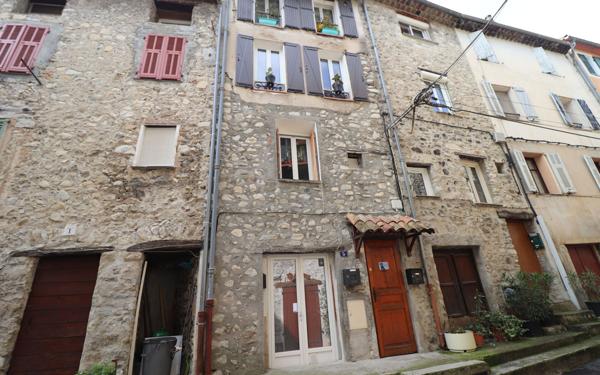 Appartement à vendre    2 pièces • 25,20 m2 L'Escarène