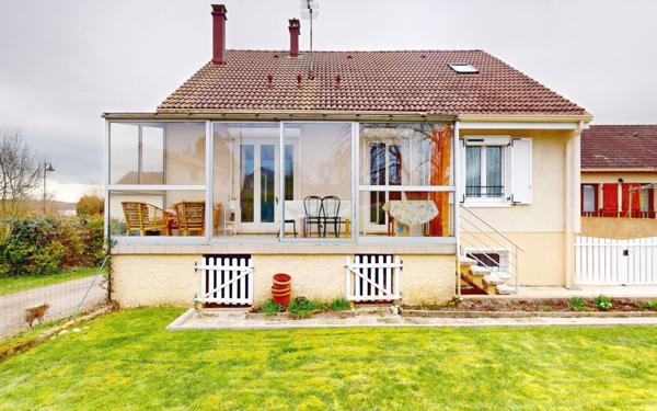 Maison à vendre    4 pièces •  Orny