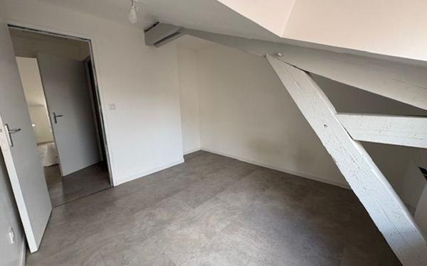 Appartement à louer    3 pièces • 50,10 m2 Decazeville