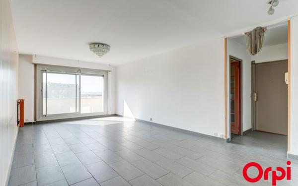 Appartement à vendre    5 pièces • 97,43 m2 Vénissieux