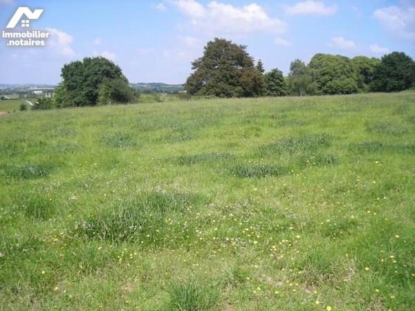 Vente Terrain à bâtir à Mouilleron  Saint-Germain-l'Aiguiller