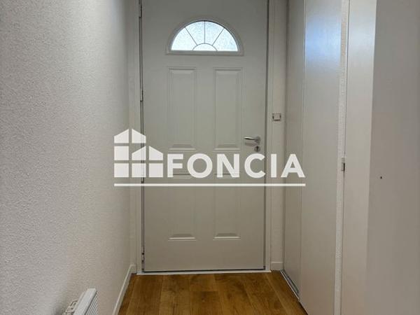 Location Maison 3 pièces 51.09 m² - 2 RUE DU COMMERCE Plerin 22190