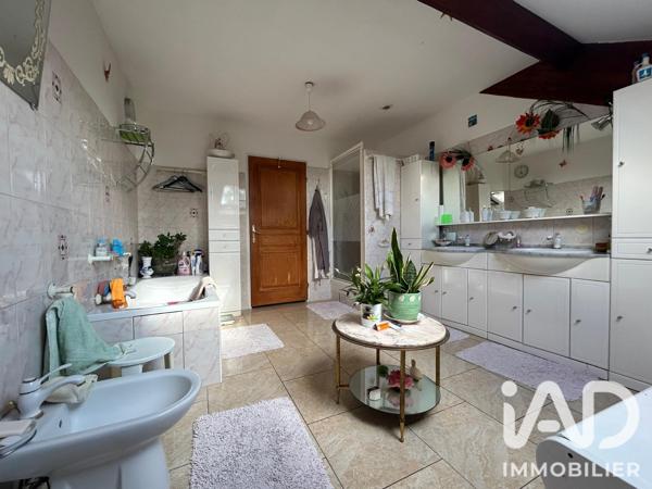 Maison à vendre 8 pièces 257 m² Saint-Michel-sur-Orge